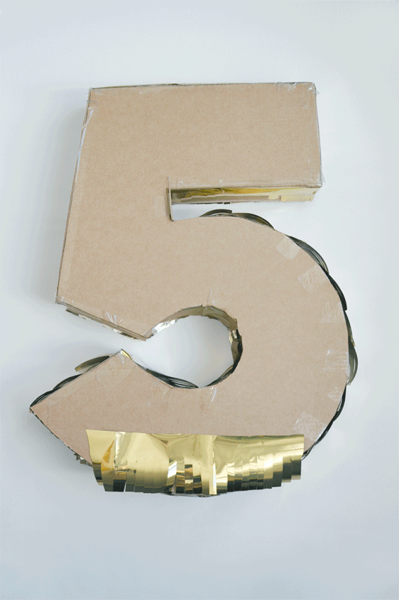 Pinata-Number-Gold